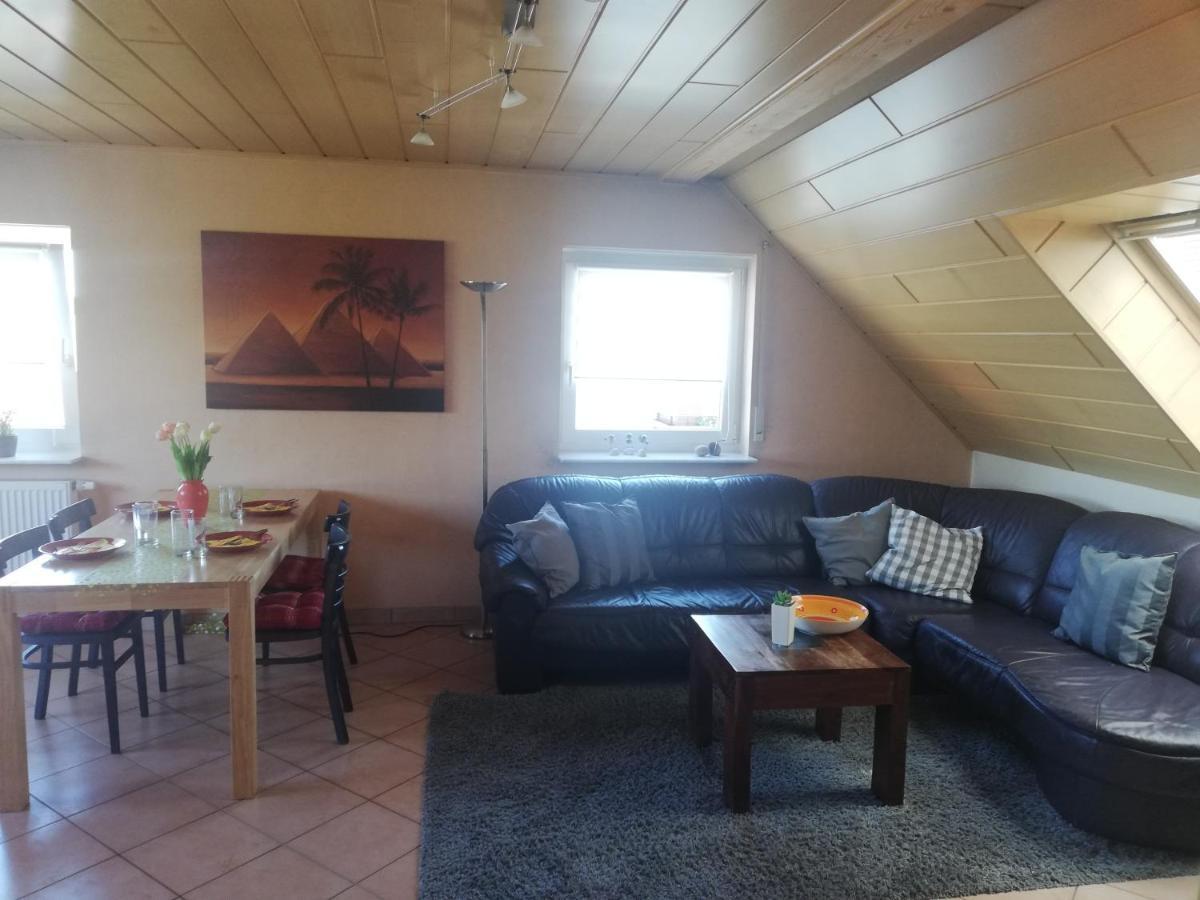 Anna - Neue Ferienwohnung Mit Blick Ins Gruene Ober-Abtsteinach Exterior foto
