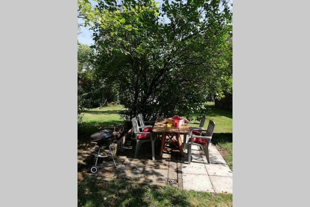Anna - Neue Ferienwohnung Mit Blick Ins Gruene Ober-Abtsteinach Exterior foto